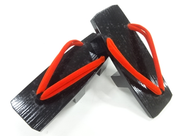 JAPANESE PAULOWNIA GETA (22.5 cm)